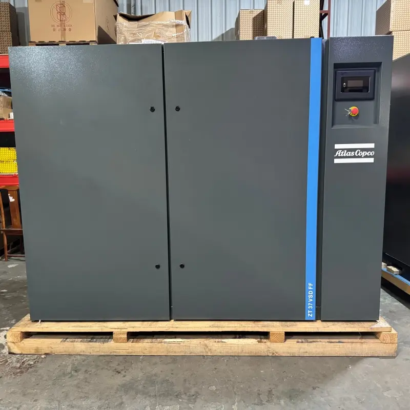 Atlas Copco ZT 37 VSD FF Kompresor Screw Bebas Minyak 37KW 50HP Pengering Kelas 0 Asli